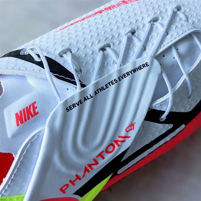 шнуровка бутс Nike Phantom GT Academy